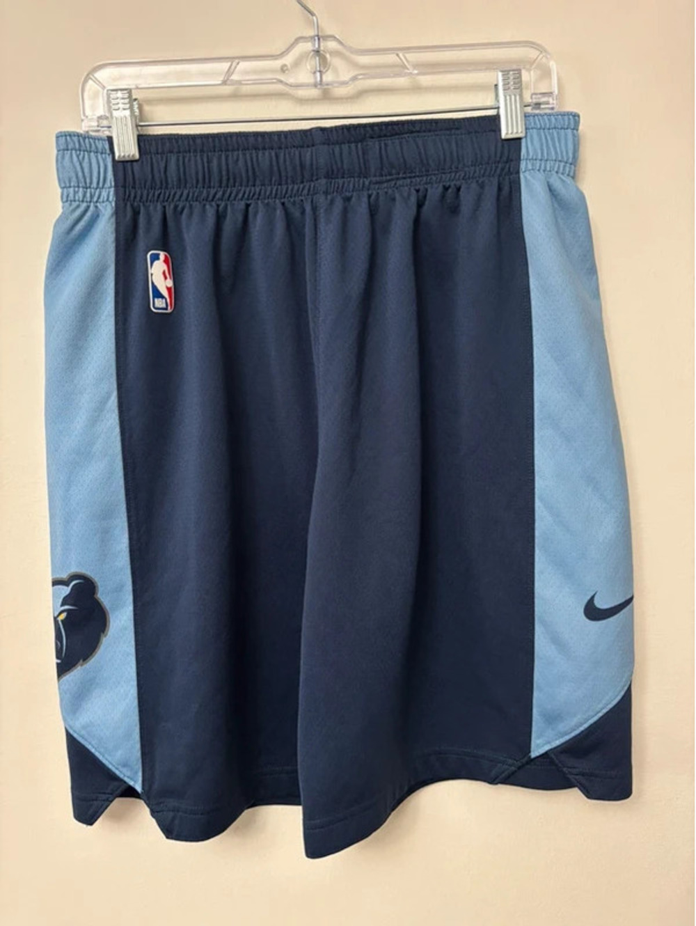 Memphis Grizzlies Nike Team-Issued NBA game Shorts size 44 Kinexon Pocket